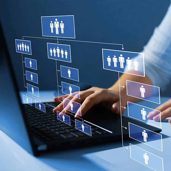 BASES DE DATOS DE CLIENTELA: SEGMENTACIÓN Y EXPLOTACIÓN COMERCIAL